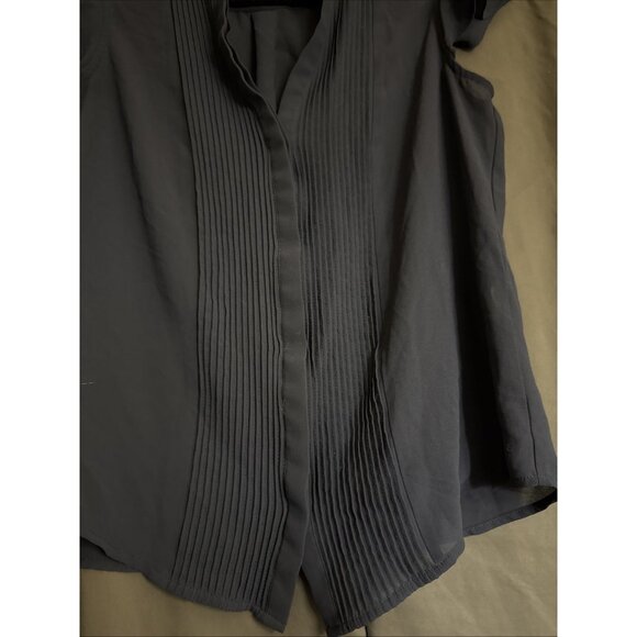 Forever 21 Button Up Top Size Small Short Ruffle Sleeved Blue Chiffon Pleated - Picture 4 of 12